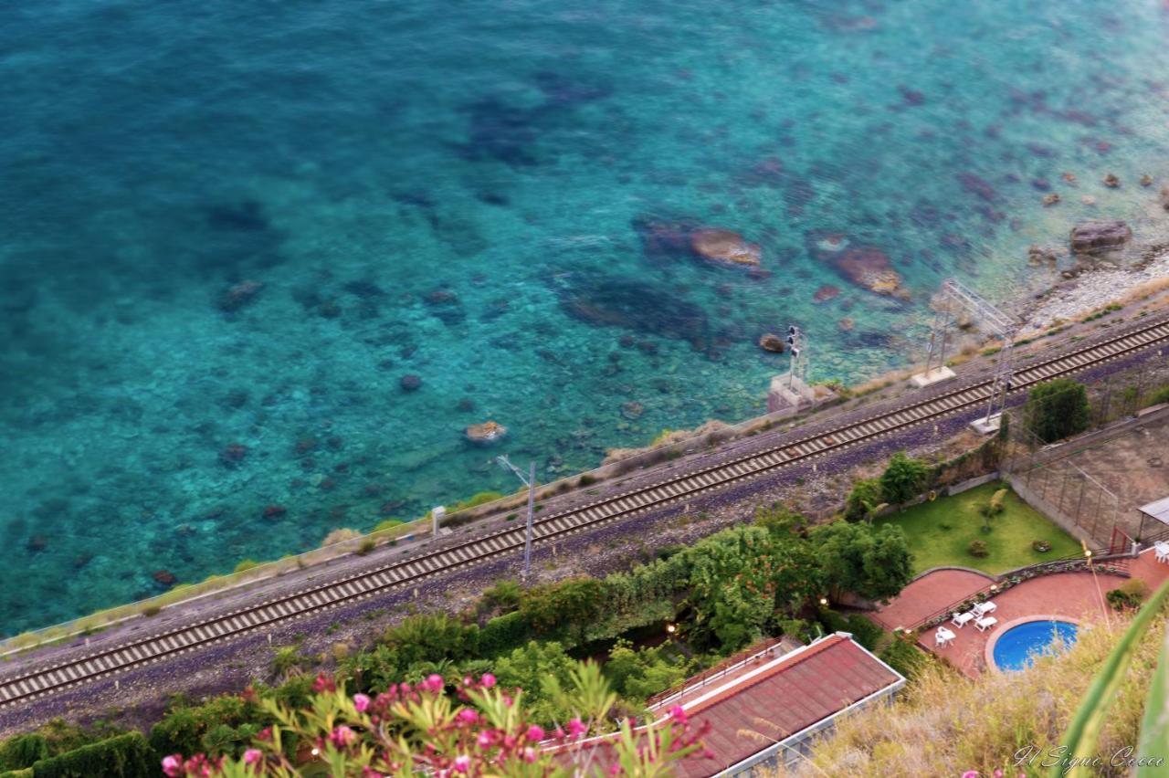 Il Signo Cocco Mare Apartment ตาออร์มินา ภายนอก รูปภาพ